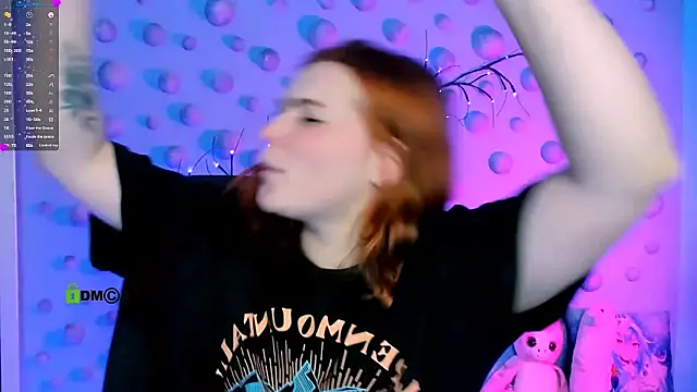 casey meow  online show from 12-23-25, 11:09