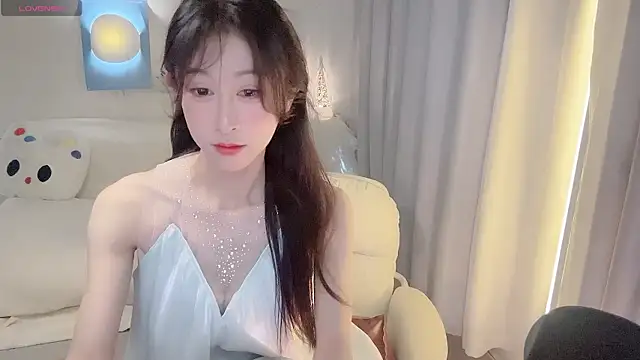 Snapshot of ai-ai-mi chatting on 05-15-26, 09:24 ai-ai-mi online show from 05-15-26, 09:24