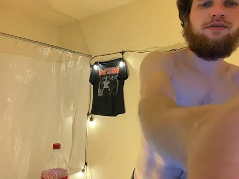 Matthew23Z online show from 05-17-26, 01:44