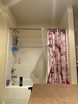 Matthew23Z online show from 10-18-25, 09:06