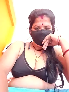 Hott locky online show from 11-21-25, 08:46