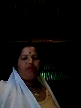 Snapshot of Hott_locky chatting on 09-22-25, 09:54 Hott locky online show from 09-22-25, 09:54