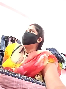 Hott locky online show from 12-16-25, 04:55