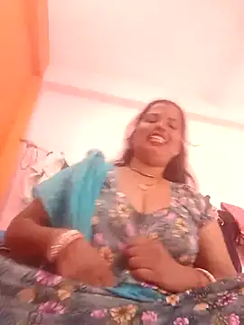 Hott locky online show from 11-14-25, 09:24