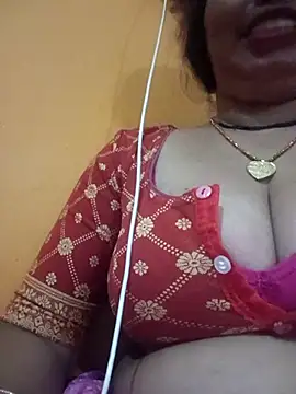 Snapshot of Hott_locky chatting on 10-05-25, 03:25 Hott locky online show from 10-05-25, 03:25