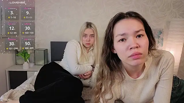 MarniOrdway online show from 12-21-25, 04:52