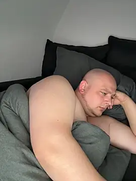 xXLustMolchXx online show from 10-11-25, 07:09