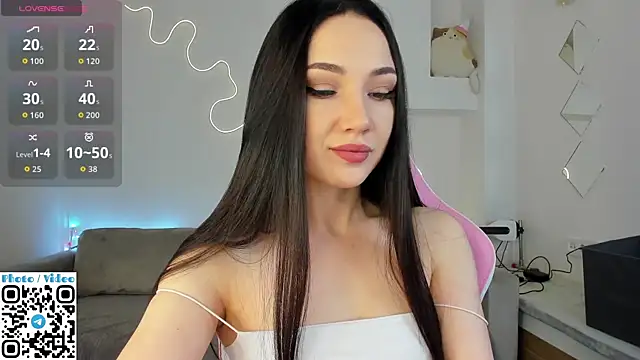 Helen Spark online show from 10-25-25, 01:49