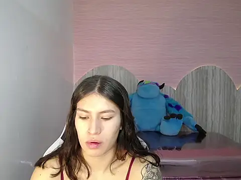Snapshot of im_anny_t chatting on 11-26-25, 12:38 im anny t online show from 11-26-25, 12:38