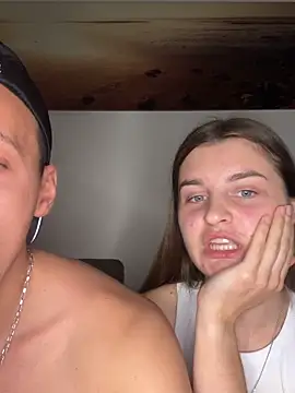 Snapshot of only4love chatting on 10-05-25, 07:15 only4love online show from 10-05-25, 07:15