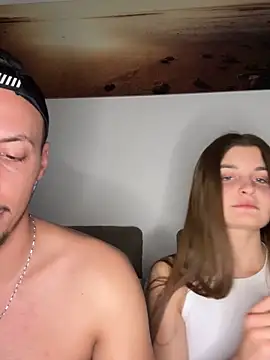 Snapshot of only4love chatting on 09-29-25, 07:08 only4love online show from 09-29-25, 07:08