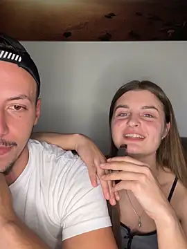 Snapshot of only4love chatting on 10-01-25, 06:12 only4love online show from 10-01-25, 06:12