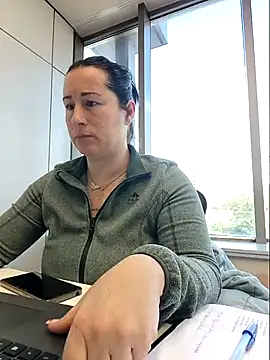 bichota85 online show from 02-16-26, 09:52