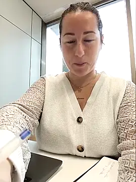 bichota85 online show from 02-02-26, 09:30