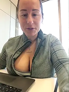 bichota85 online show from 02-23-26, 10:49