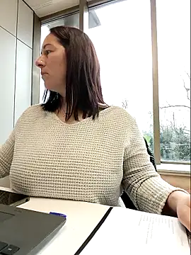 bichota85 online show from 03-04-26, 10:34