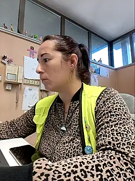 bichota85 online show from 11-04-25, 10:52