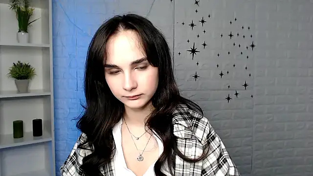 Snapshot of ariana_ross7 chatting on 05-06-26, 07:07 ariana ross7 online show from 05-06-26, 07:07