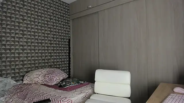 MissDhana online show from 03-15-26, 04:52