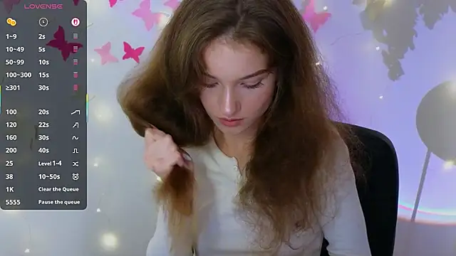 Katyaa Lover online show from 11-17-25, 04:33