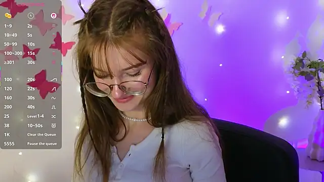 Katyaa Lover online show from 10-10-25, 04:08