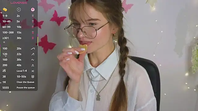 Katyaa Lover online show from 10-15-25, 04:04