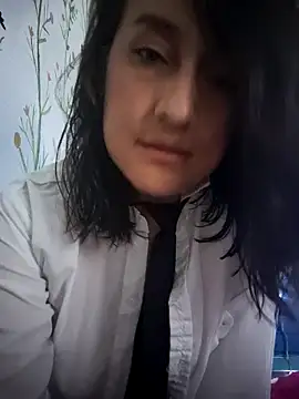 valery506 online show from 10-31-25, 08:49