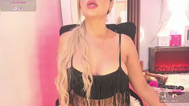 Agatha210 online show from 10-30-25, 10:13