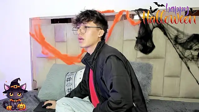 bellmontneon online show from 10-24-25, 11:31