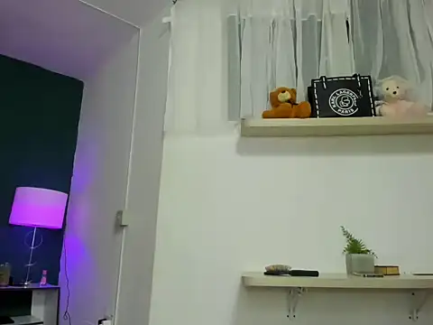 prettygirl691 online show from 10-14-25, 03:18