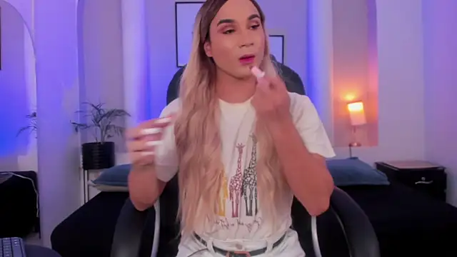 Juanita  acosta1 online show from 01-17-26, 05:44