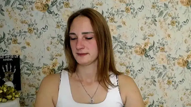 Snapshot of Milana_Cutie_ chatting on 09-19-25, 07:34 Milana Cutie online show from 09-19-25, 07:34