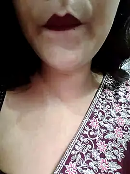 Snapshot of Bhaavyasingh chatting on 11-01-25, 10:25 Bhaavyasingh online show from 11-01-25, 10:25