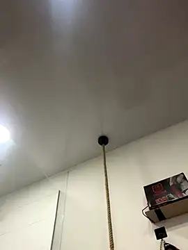 Daphnee-x online show from 10-22-25, 11:31