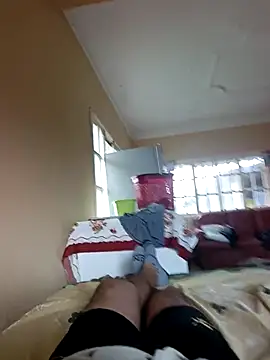 Snapshot of Estebann20097 chatting on 03-15-26, 09:33 Estebann20097 online show from 03-15-26, 09:33