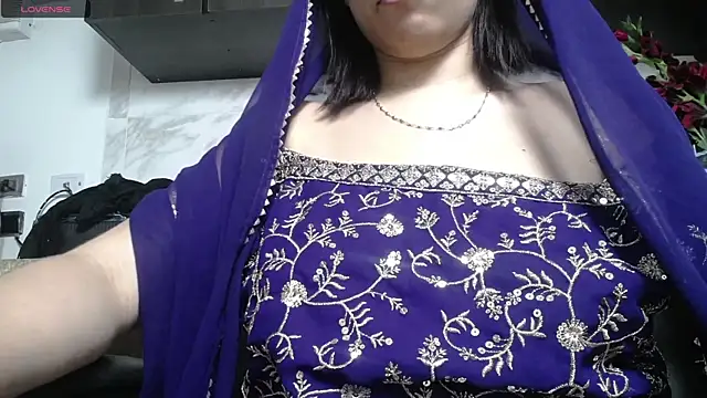Snapshot of kashvi_ chatting on 05-23-26, 07:13 kashvi online show from 05-23-26, 07:13