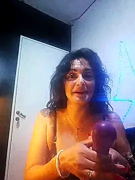 Snapshot of dulcefanny chatting on 06-08-26, 01:28 dulcefanny online show from 06-08-26, 01:28
