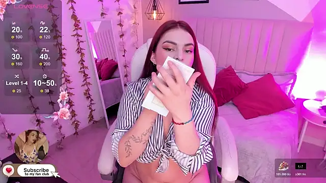 Jenniekim 18 online show from 11-24-25, 11:21