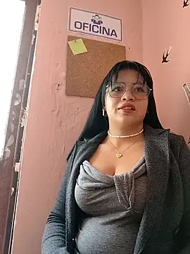 Snapshot of MILA__06 chatting on 09-23-25, 02:24 MILA 06 online show from 09-23-25, 02:24