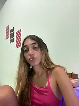 loirinhaaa online show from 12-20-25, 10:12