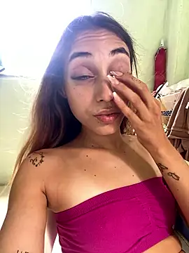 loirinhaaa online show from 01-08-26, 03:51