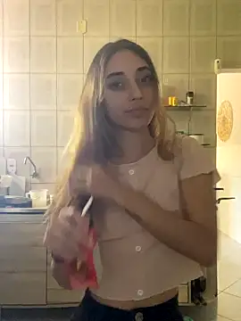 loirinhaaa online show from 10-03-25, 01:45