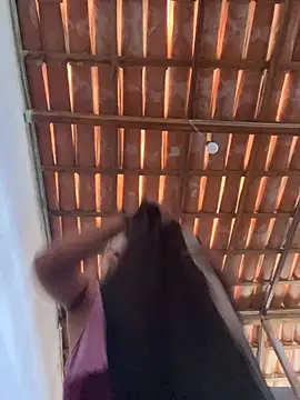 loirinhaaa online show from 04-17-26, 02:53