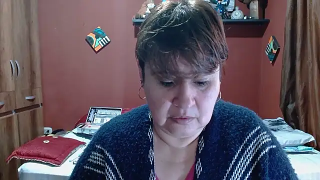 Snapshot of Sasharosee2 chatting on 01-17-26, 12:20 Sasharosee2 online show from 01-17-26, 12:20