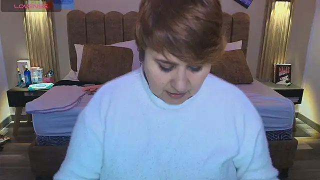 Snapshot of Sasharosee2 chatting on 09-30-25, 12:11 Sasharosee2 online show from 09-30-25, 12:11