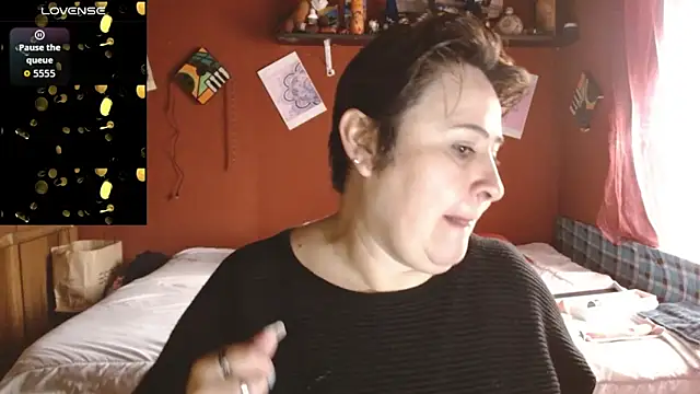 Snapshot of Sasharosee2 chatting on 10-11-25, 12:39 Sasharosee2 online show from 10-11-25, 12:39