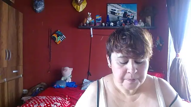 Snapshot of Sasharosee2 chatting on 05-13-26, 07:21 Sasharosee2 online show from 05-13-26, 07:21