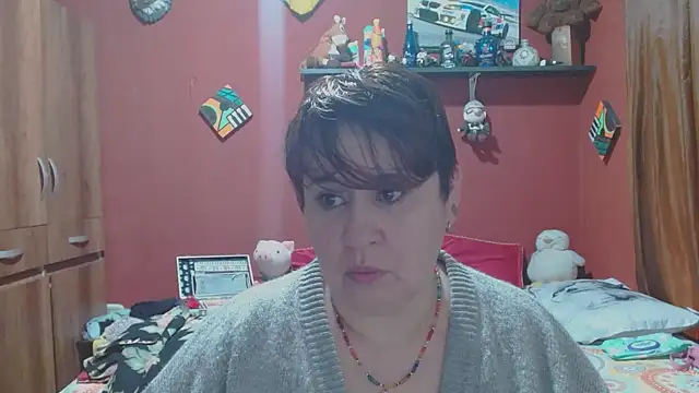 Snapshot of Sasharosee2 chatting on 02-04-26, 12:22 Sasharosee2 online show from 02-04-26, 12:22