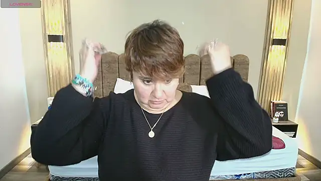 Snapshot of Sasharosee2 chatting on 09-21-25, 12:10 Sasharosee2 online show from 09-21-25, 12:10