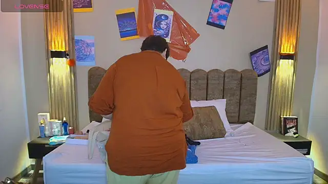 Snapshot of Sasharosee2 chatting on 10-02-25, 12:19 Sasharosee2 online show from 10-02-25, 12:19